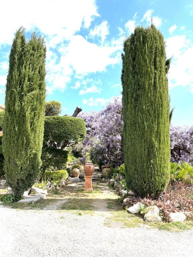 La Maison De Justine Grimaud Exteriér fotografie